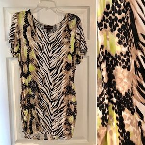 New, never worn unique stretchy top - XL